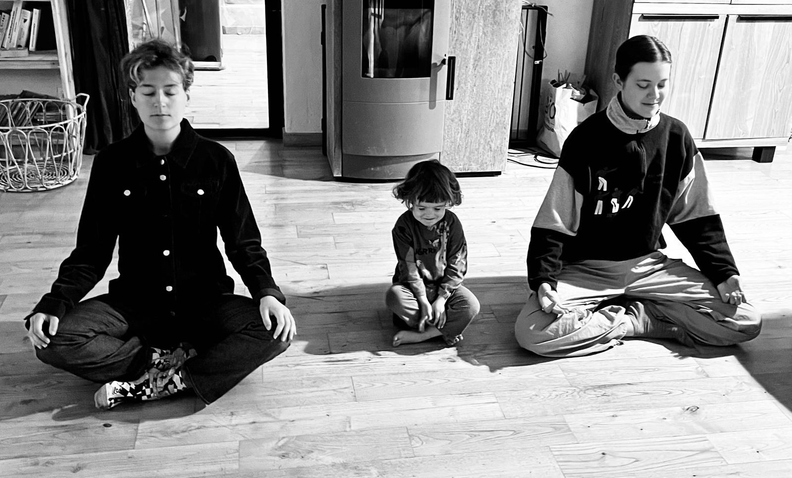 Méditation en famille